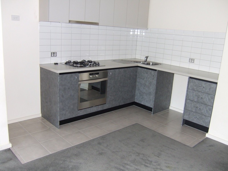 REF 20177/118 Dudley Street, West Melbourne VIC 3003