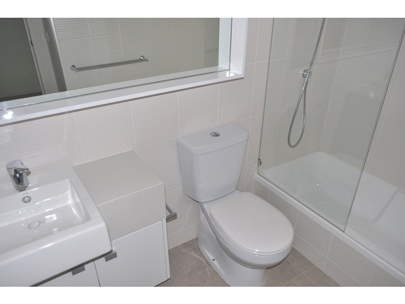 REF 20357/180 City Road, Southbank VIC 3006