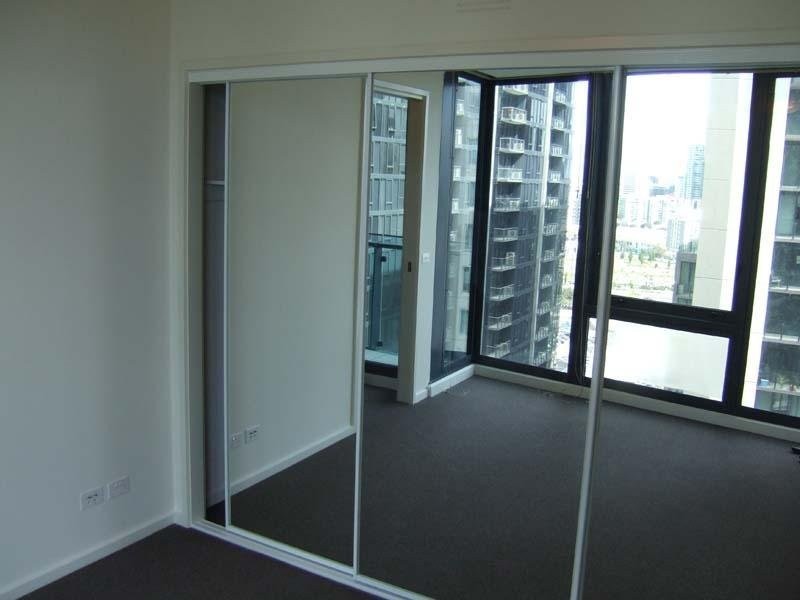 REF 20212/180 City Road, Southbank VIC 3006