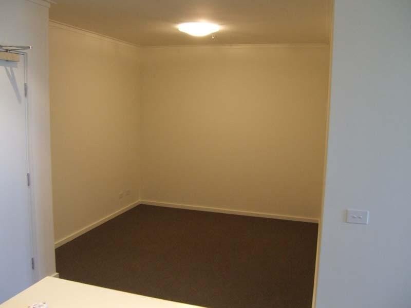 REF 20212/180 City Road, Southbank VIC 3006