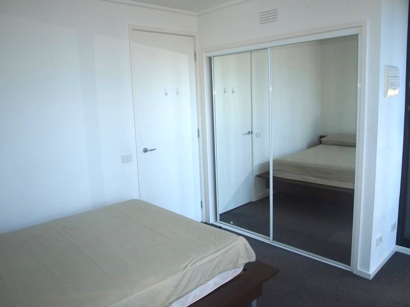 REF 20369/173 City Road, Southbank VIC 3006