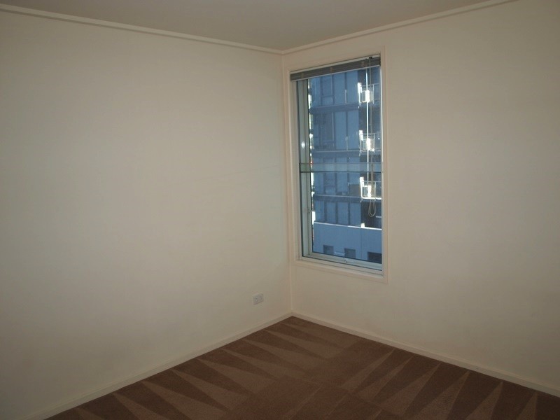 REF 20375/163 City Road, Southbank VIC 3006