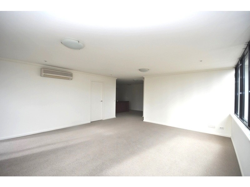 REF 20383/22 Kavanagh Street, Southbank VIC 3006