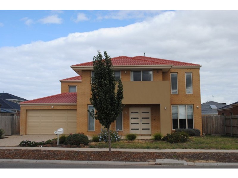 43 Windorah Drive, Point Cook VIC 3030