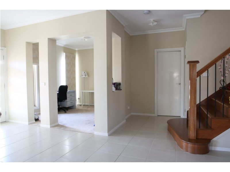 43 Windorah Drive, Point Cook VIC 3030