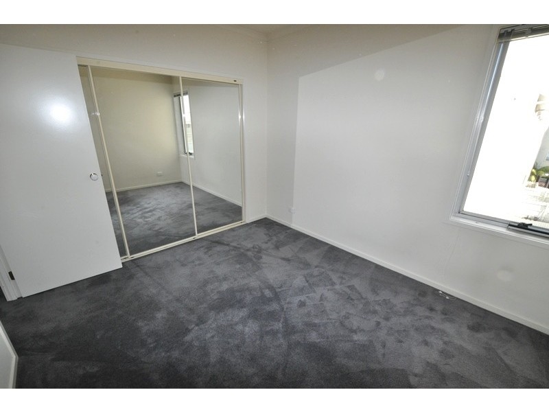 REF 20387/16 Courtney Street, North Melbourne VIC 3051