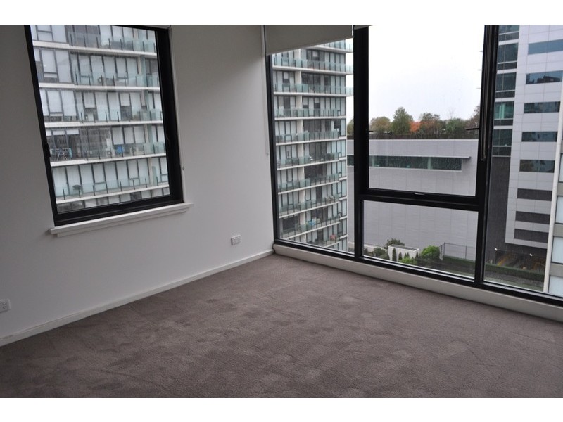 REF 20413/63 Dorcas Street, South Melbourne VIC 3205