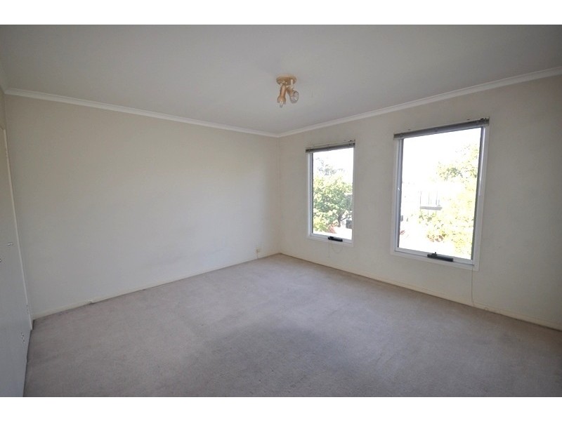 242 Wiltshire Drive, Kew VIC 3101