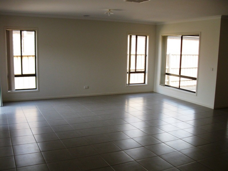 5 Skein Street, Point Cook VIC 3030