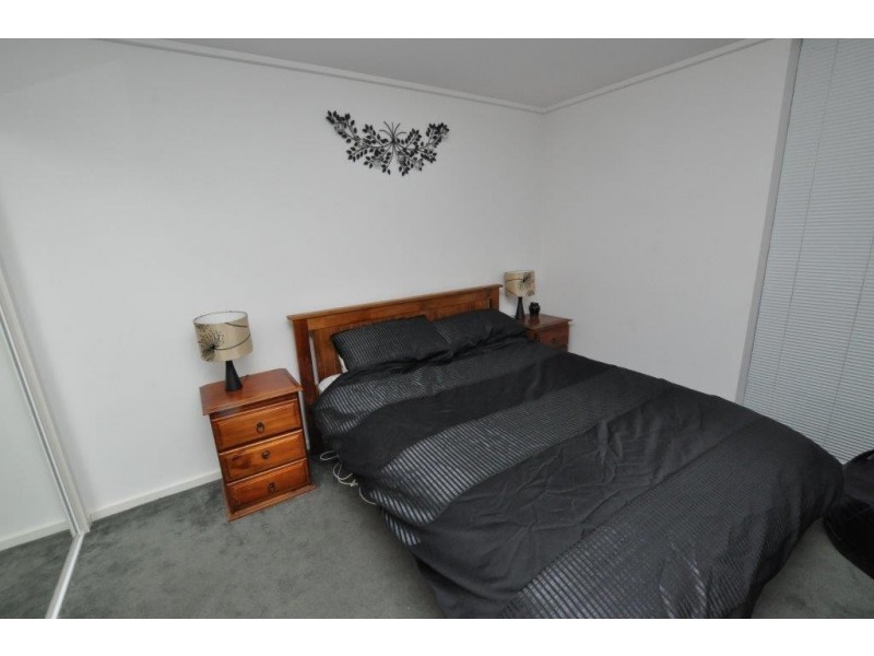 REF 20415/668 Bourke Street, Melbourne VIC 3000