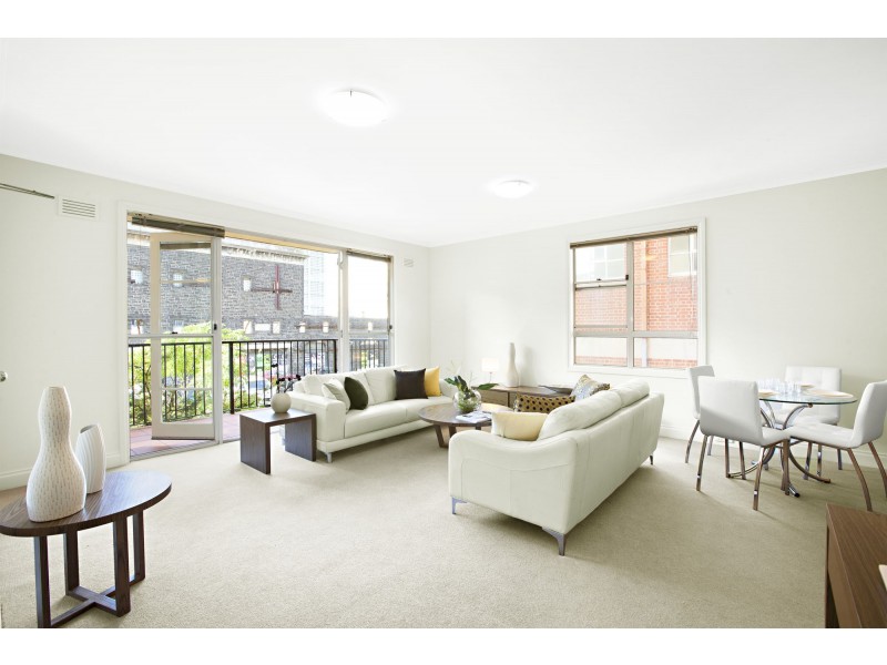 3/31 Bouverie Street, Carlton VIC 3053