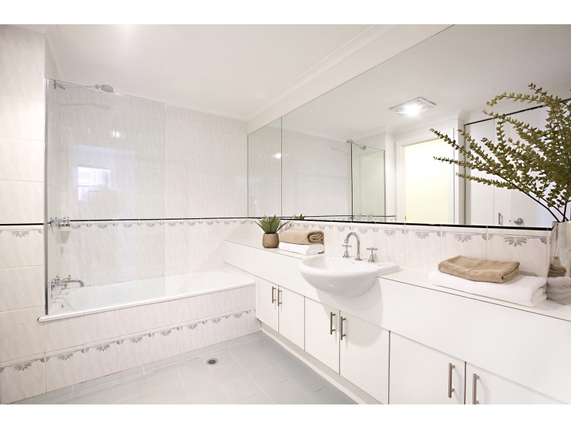 3/31 Bouverie Street, Carlton VIC 3053