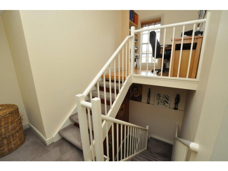 56 Wiltshire Drive, Kew VIC 3101
