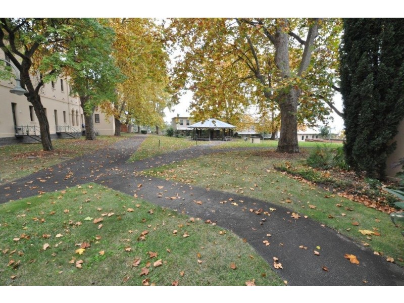 56 Wiltshire Drive, Kew VIC 3101