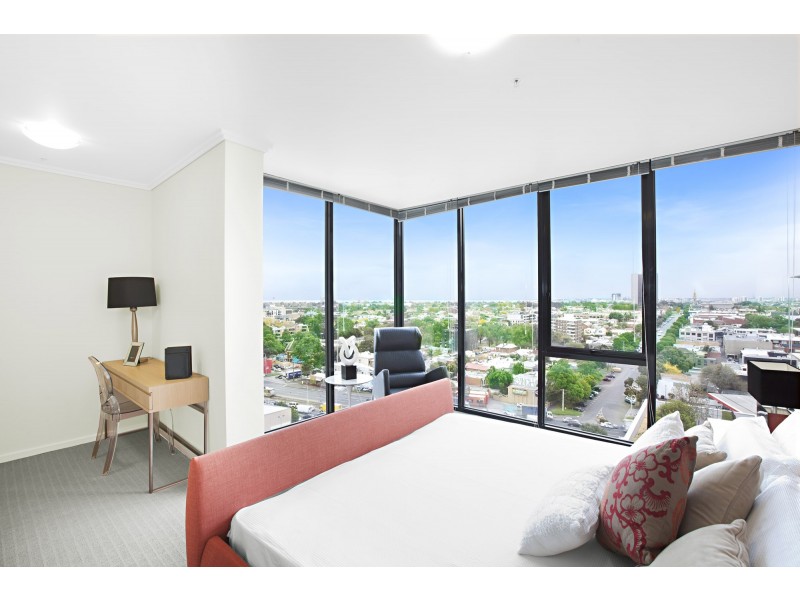 1305/38 Bank Street, South Melbourne VIC 3205