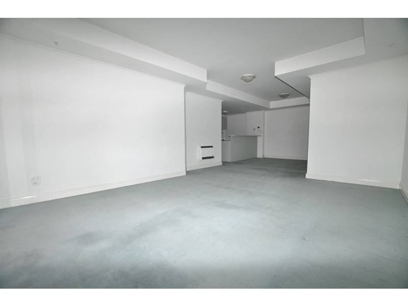 REF 20453/33 La Trobe Street, Melbourne VIC 3000