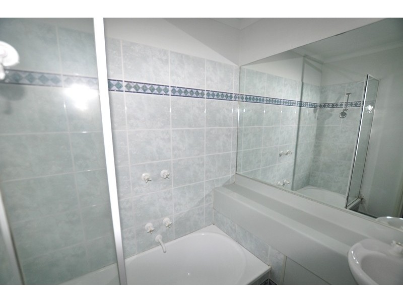 REF 20453/33 La Trobe Street, Melbourne VIC 3000