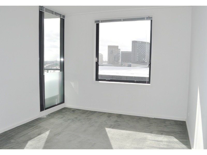 REF 20456/99 Whiteman Street, Southbank VIC 3006