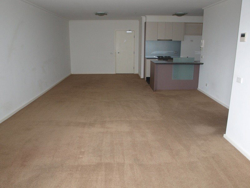 REF 20459/173 City Road, Southbank VIC 3006