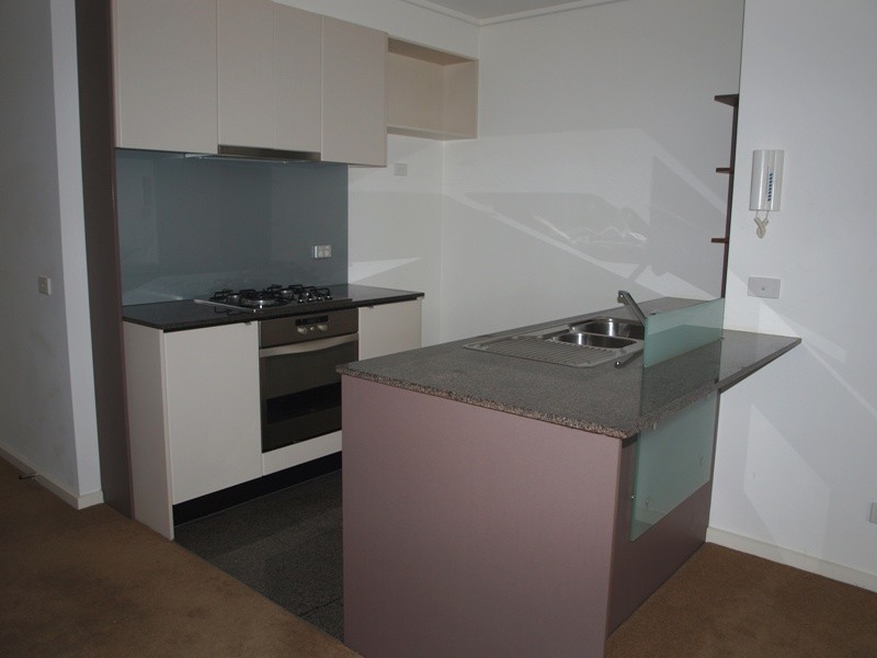 REF 20459/173 City Road, Southbank VIC 3006