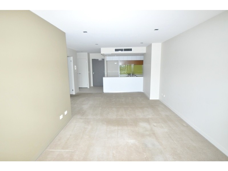 805/100 Harbour Esplanade, Docklands VIC 3008