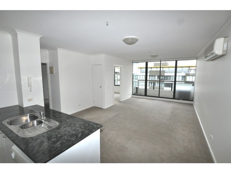 REF 20297/148 Wells Street, South Melbourne VIC 3205