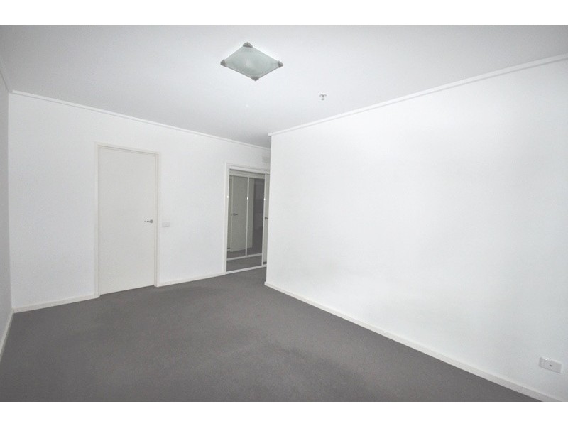 REF 20161/183 City Road, Southbank VIC 3006