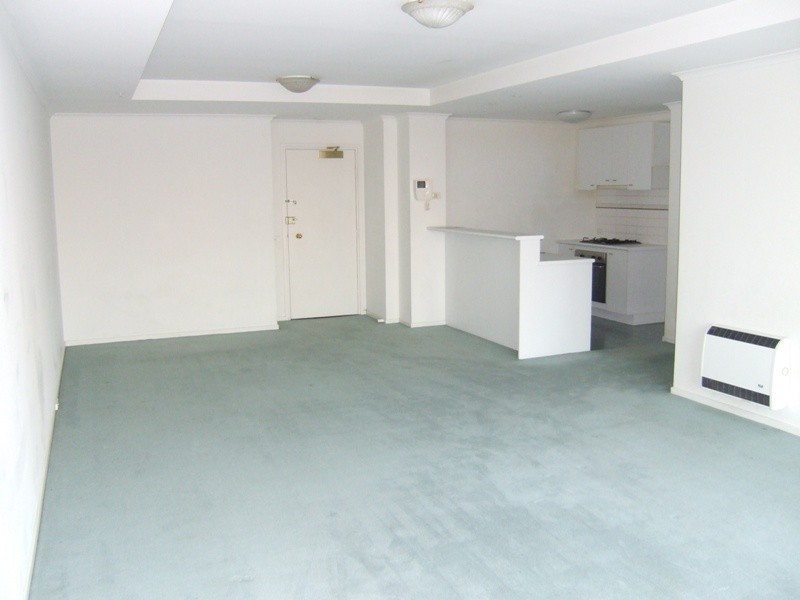 REF 20470/88 Park Street, South Melbourne VIC 3205