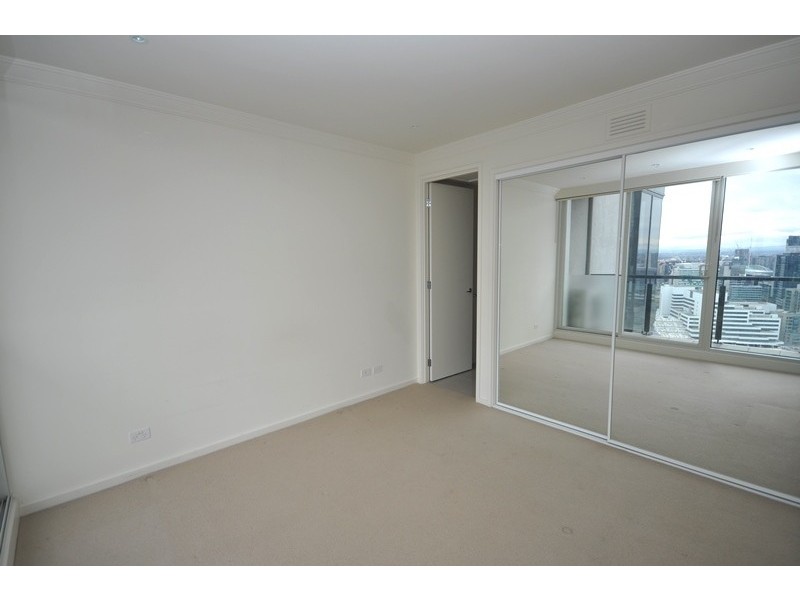 REF 20472/63 Whiteman Street, Southbank VIC 3006