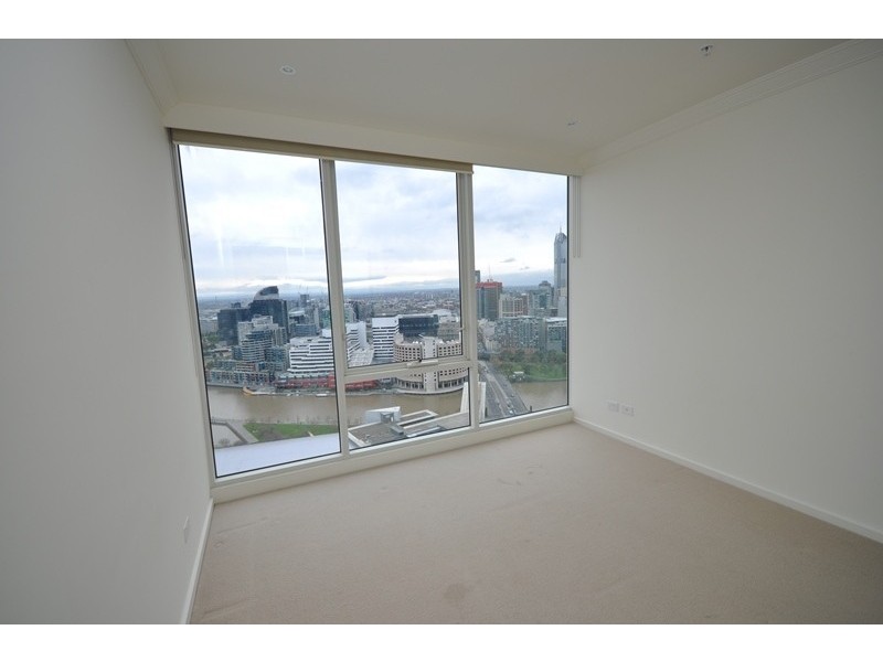 REF 20472/63 Whiteman Street, Southbank VIC 3006