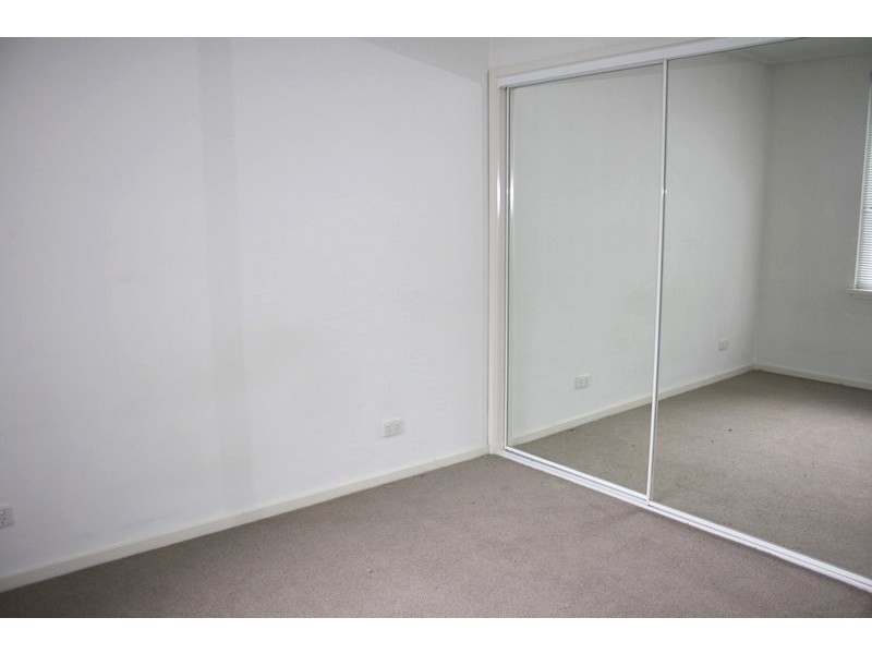 REF 20494/28 Bank Street, South Melbourne VIC 3205