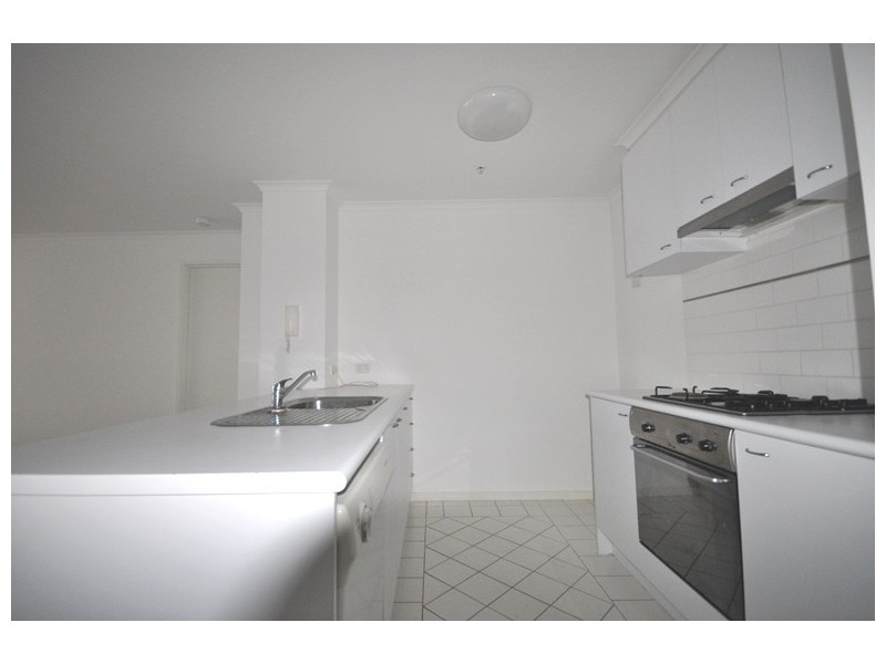 REF 20497/38 Kavanagh Street, Southbank VIC 3006