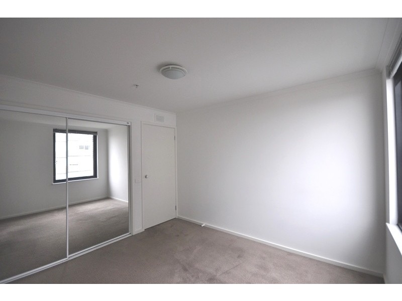 REF 20497/38 Kavanagh Street, Southbank VIC 3006