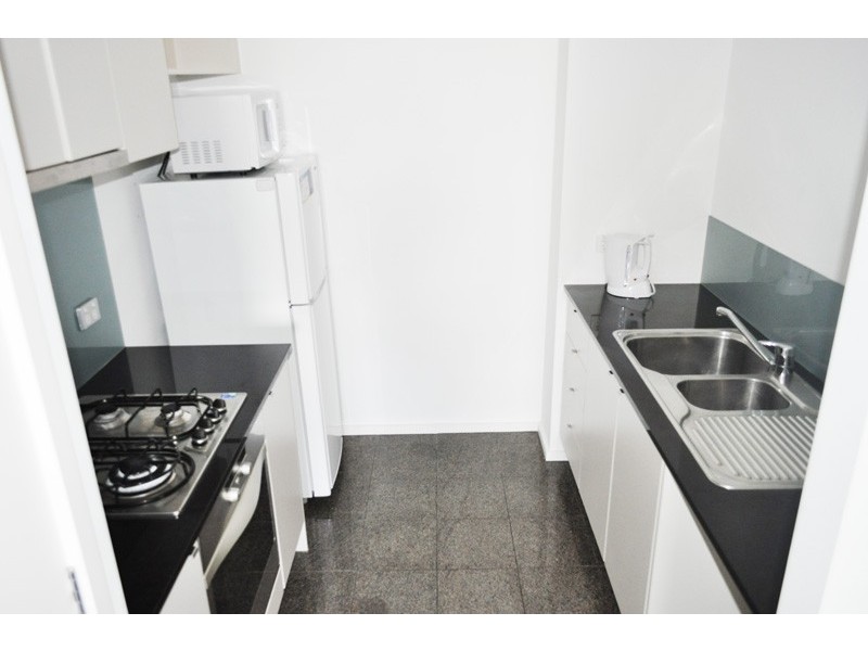 REF 20502/173 City Road, Southbank VIC 3006