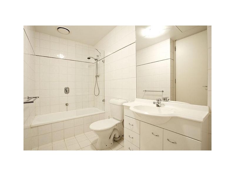 REF 20510/38 Bank Street, South Melbourne VIC 3205