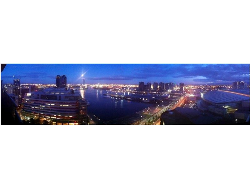 2009/100 Harbour Esplanade, Docklands VIC 3008