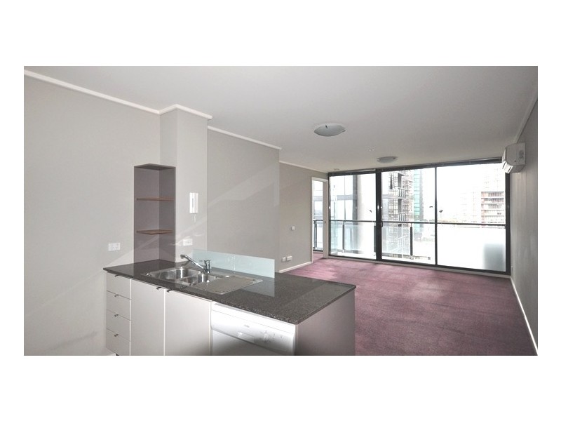 REF 20519/100 Kavanagh Street, Southbank VIC 3006