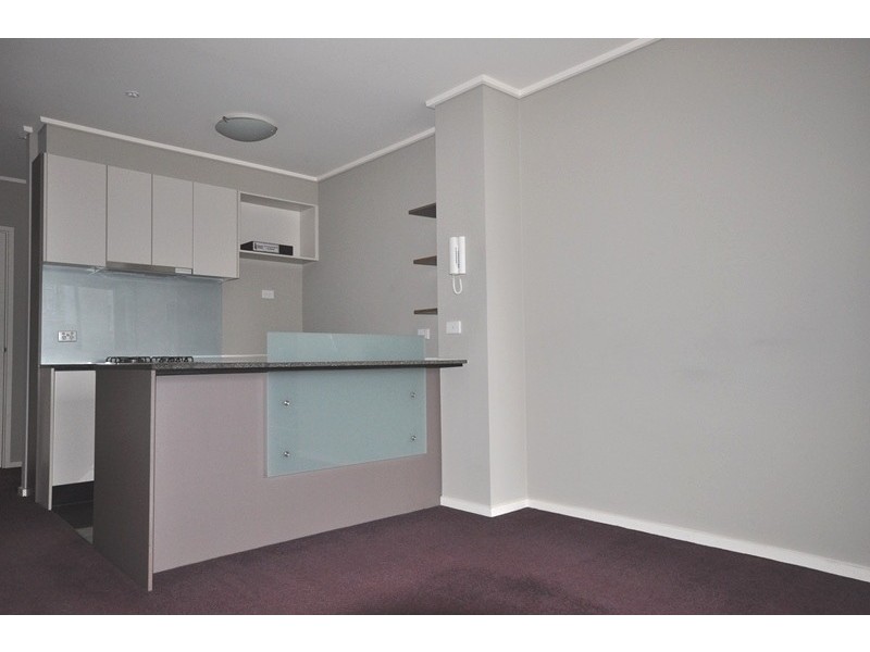 REF 20519/100 Kavanagh Street, Southbank VIC 3006