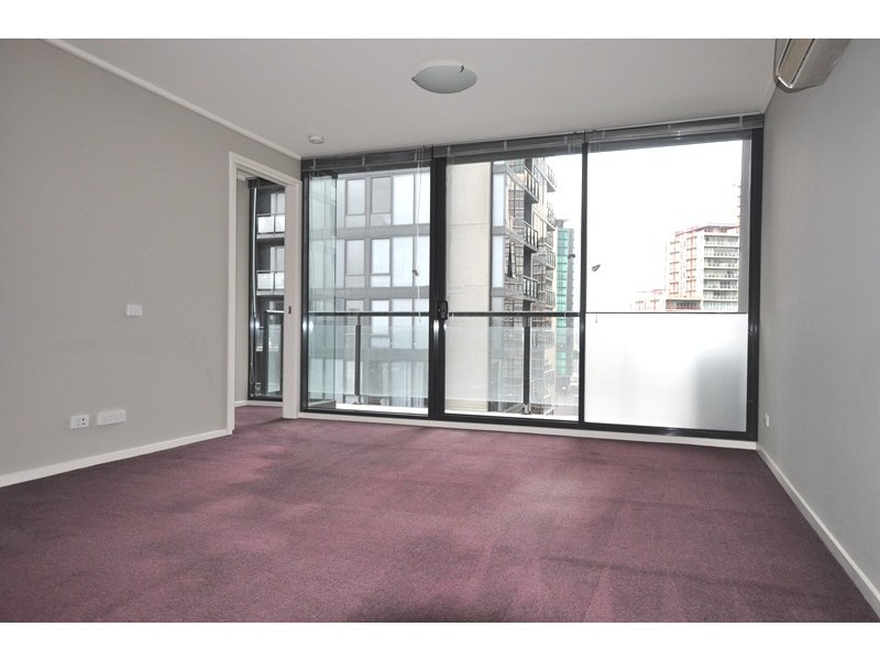 REF 20519/100 Kavanagh Street, Southbank VIC 3006