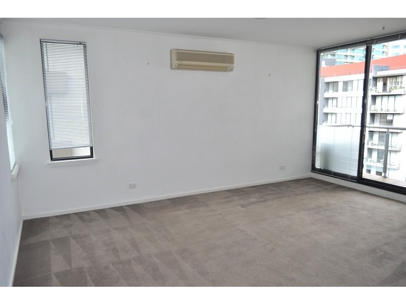 REF 20275/63 Dorcas Street, South Melbourne VIC 3205