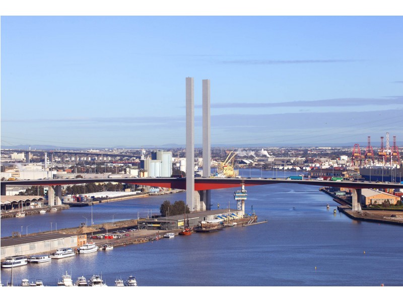 2408/100 Harbour Esplanade, Docklands VIC 3008