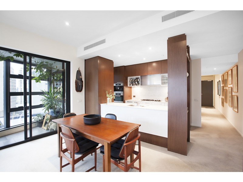 1207/7 Riverside Quay, Southbank VIC 3006