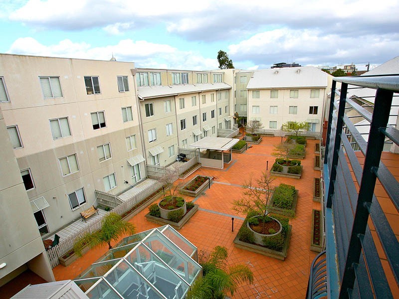 REF 20539/16 Courtney Street, North Melbourne VIC 3051