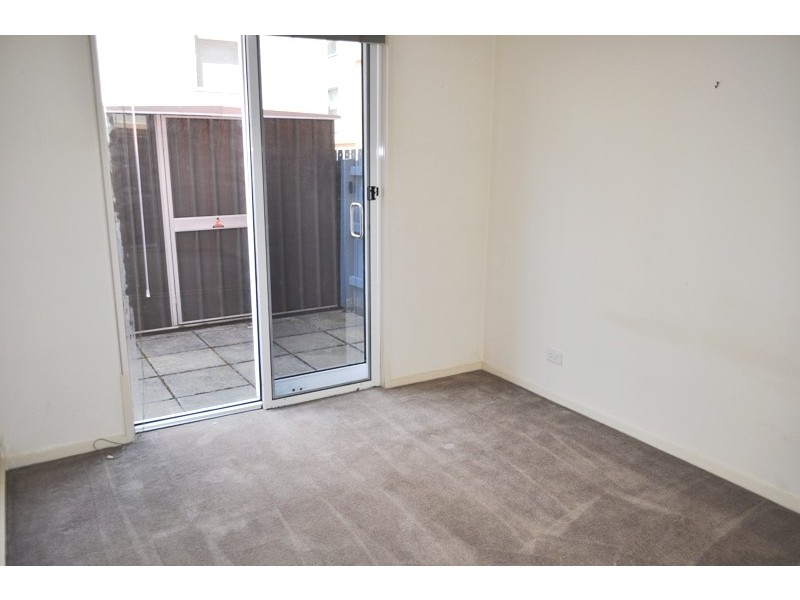 REF 20558/88 Wells Street, Southbank VIC 3006