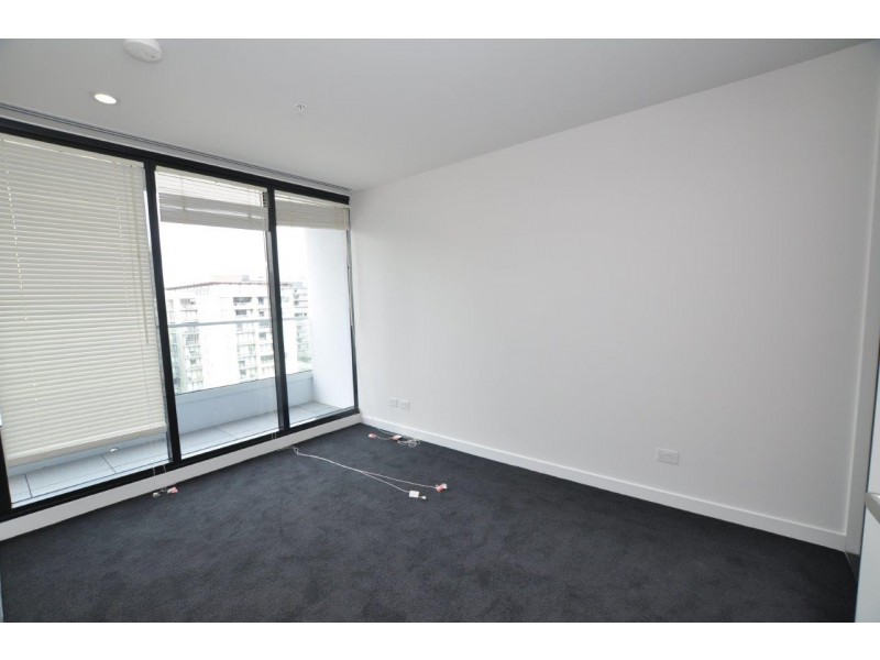 1011/63-75 Coventry Street, Southbank VIC 3006