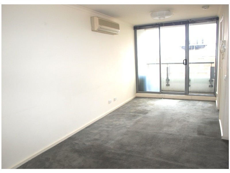 REF 20576/118 Dudley Street, West Melbourne VIC 3003