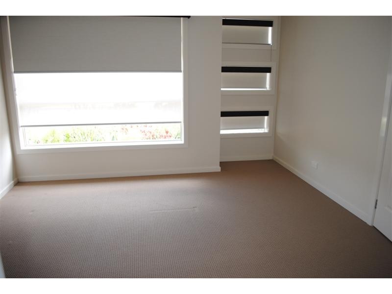 15 Spinifex Street, Point Cook VIC 3030