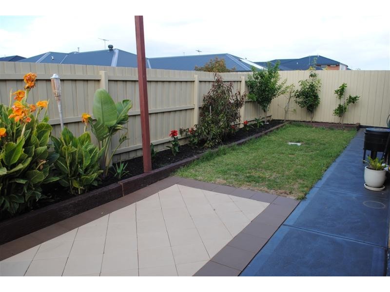 15 Spinifex Street, Point Cook VIC 3030