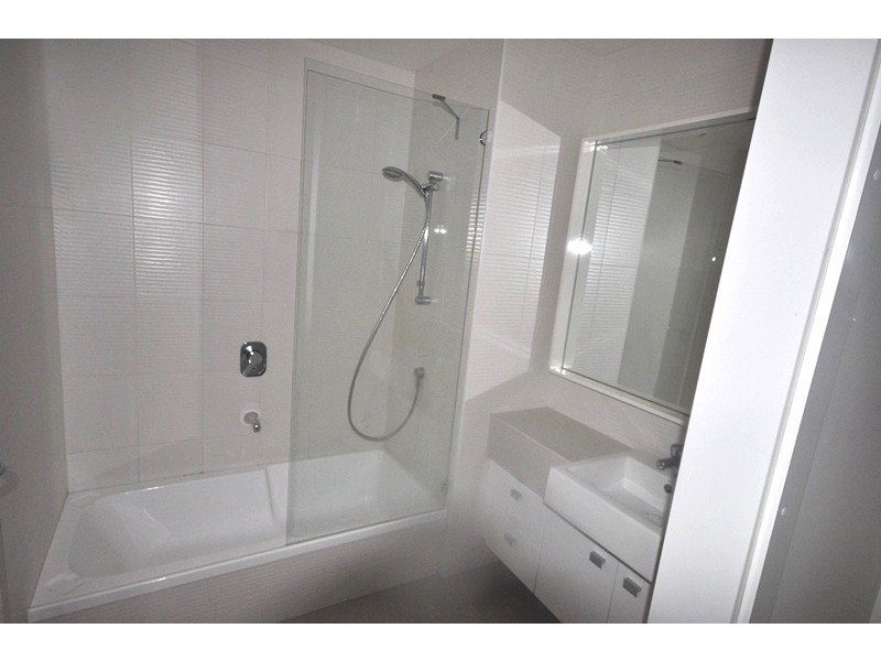 REF 20582/46 Clarendon Street, Southbank VIC 3006