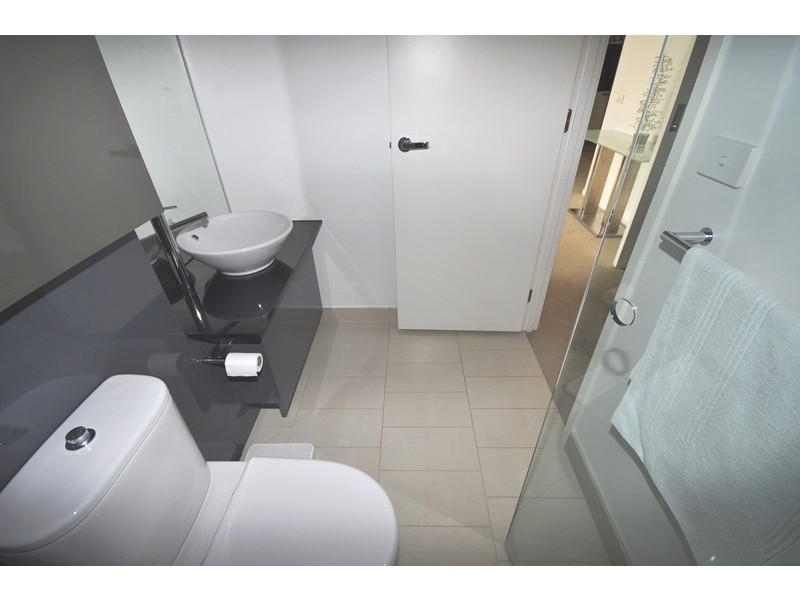 3306/7 Riverside Quay, Southbank VIC 3006